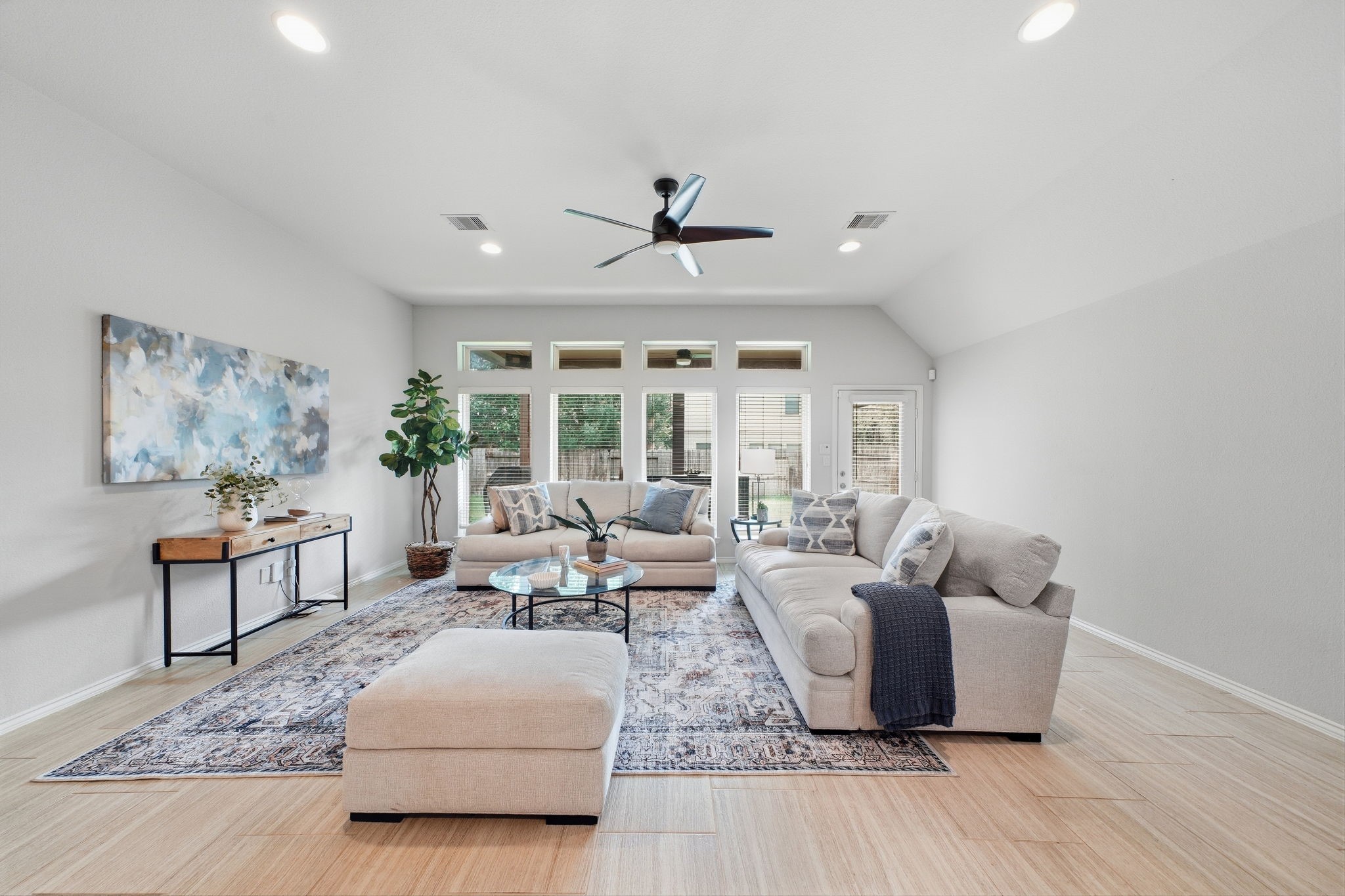 2903 Thornridge Bend Court Property Photo 11