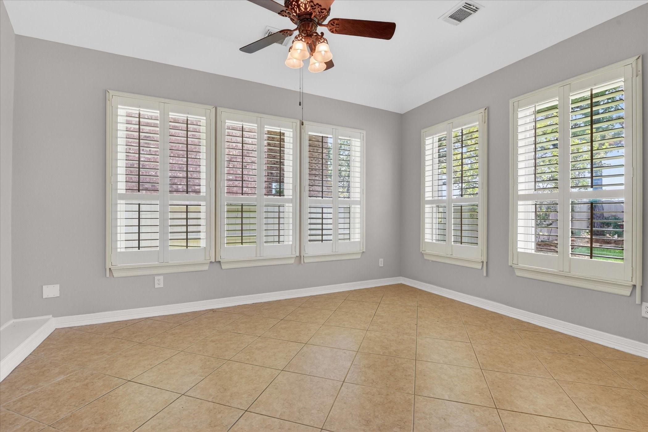 11127 Salento Court Property Photo 23