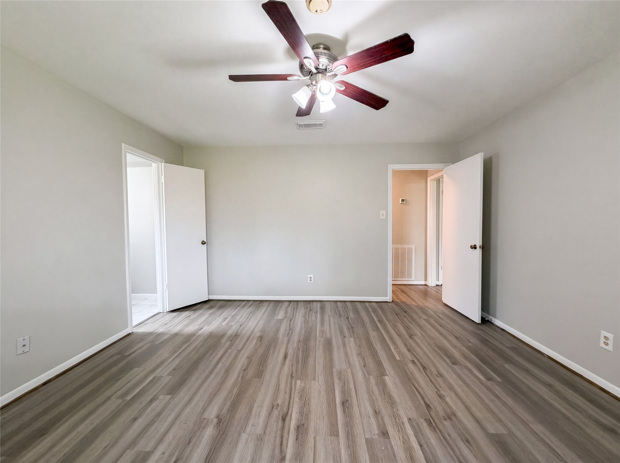 9606 Ballin David Drive Property Photo 14