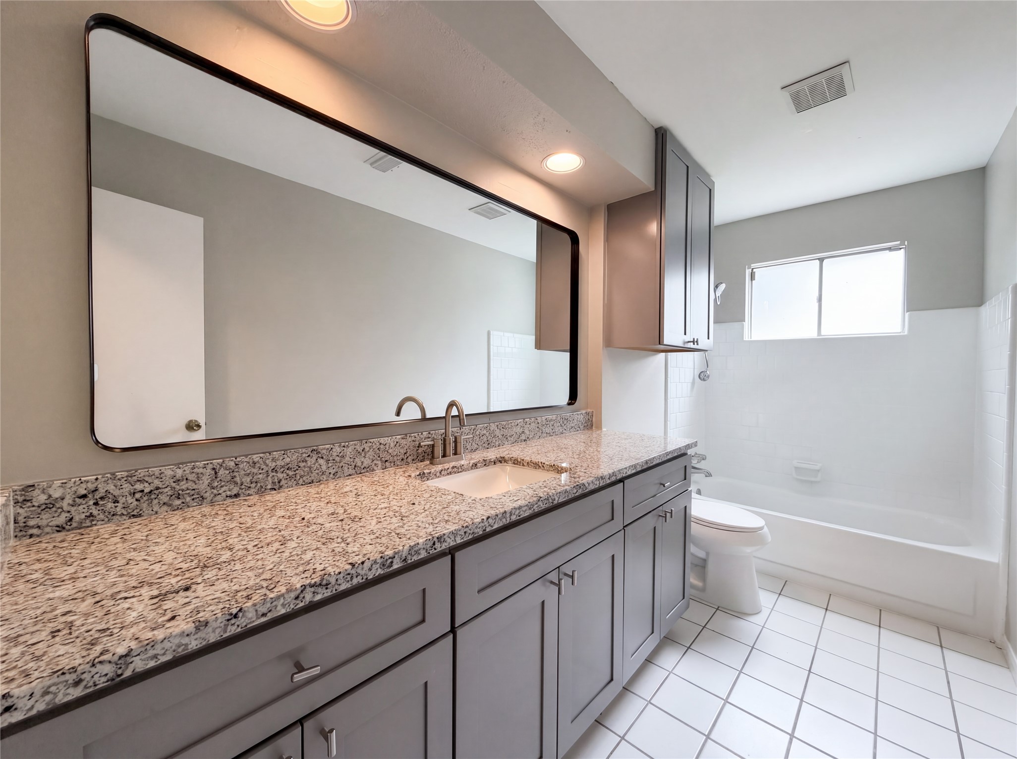 9606 Ballin David Drive Property Photo 16
