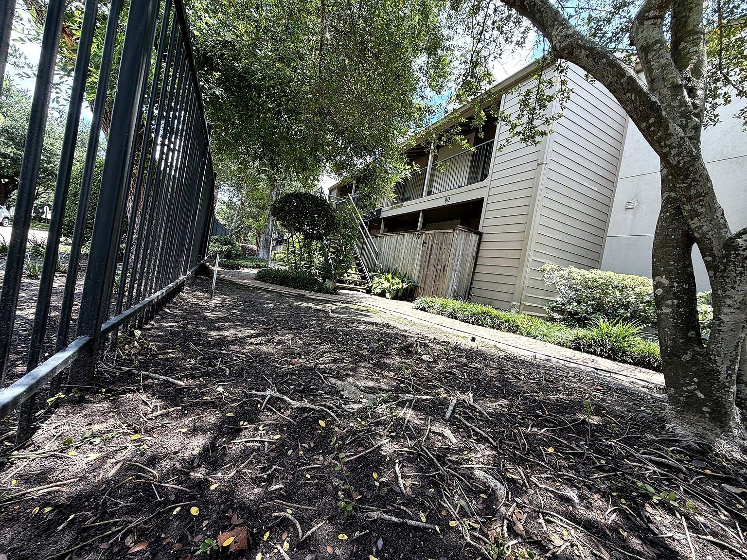 1100 Augusta Drive 80 Property Photo 19