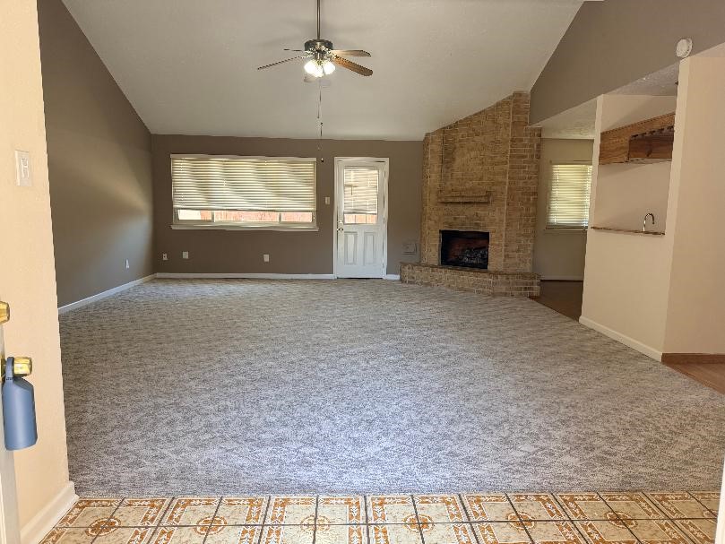 2411 Woodwind Rd Property Photo 4