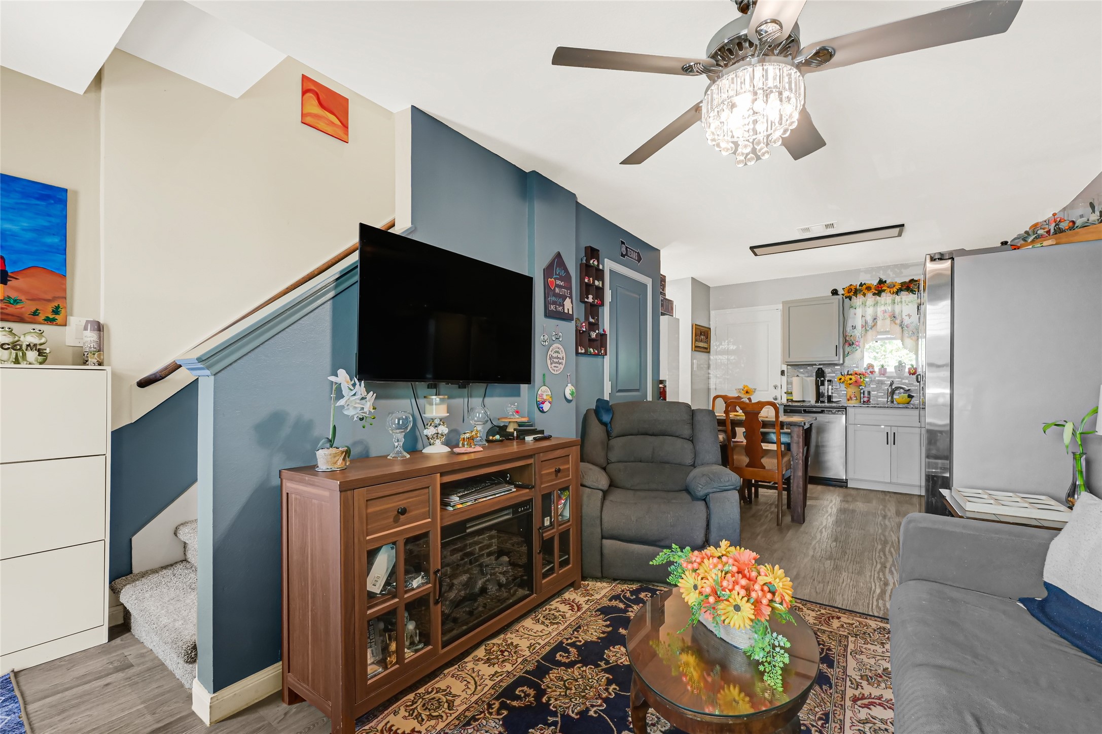 16539 Jasmine Marie Place Property Photo 9