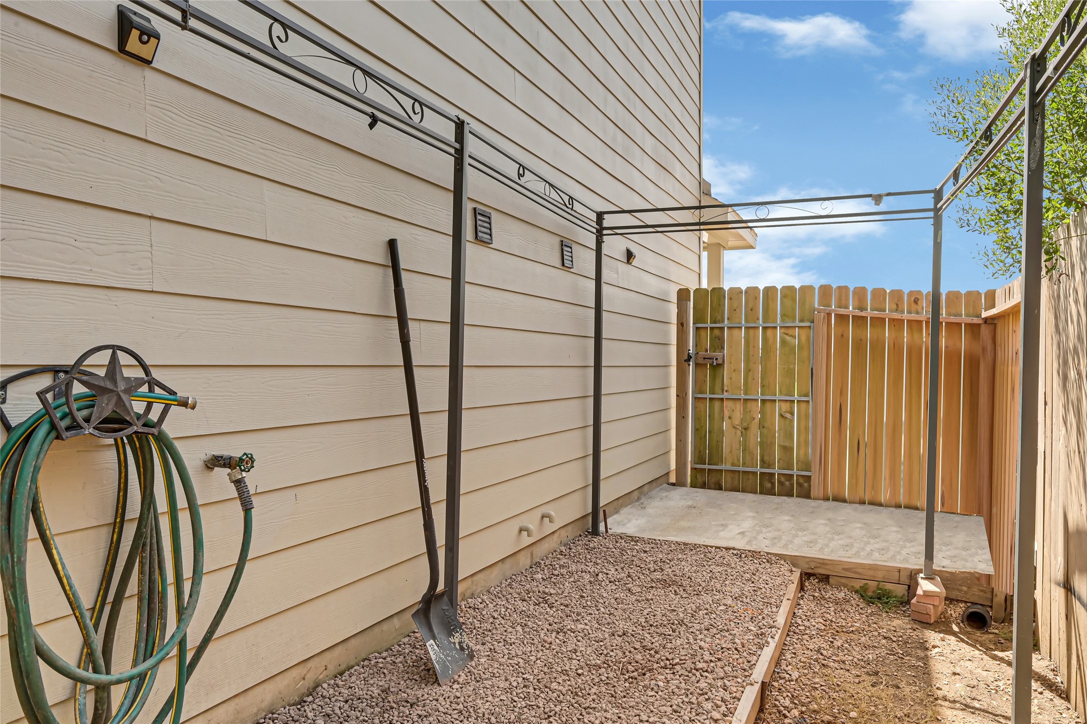 16539 Jasmine Marie Place Property Photo 39