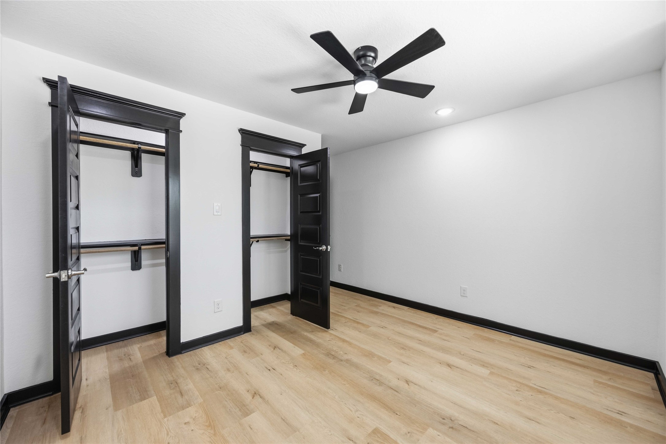 8028 Penrod Street A/b Property Photo 14