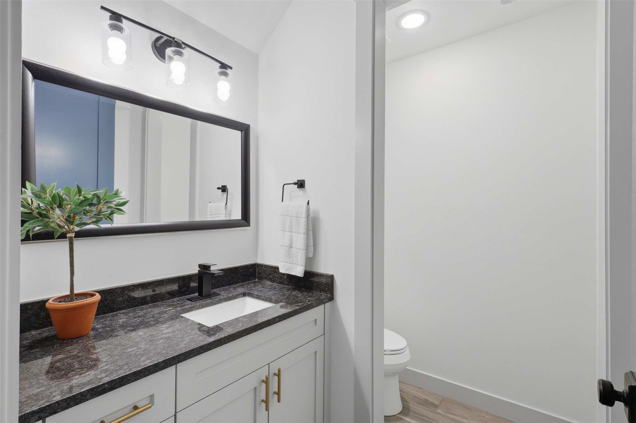 8778 Catamaran Way Property Photo 36