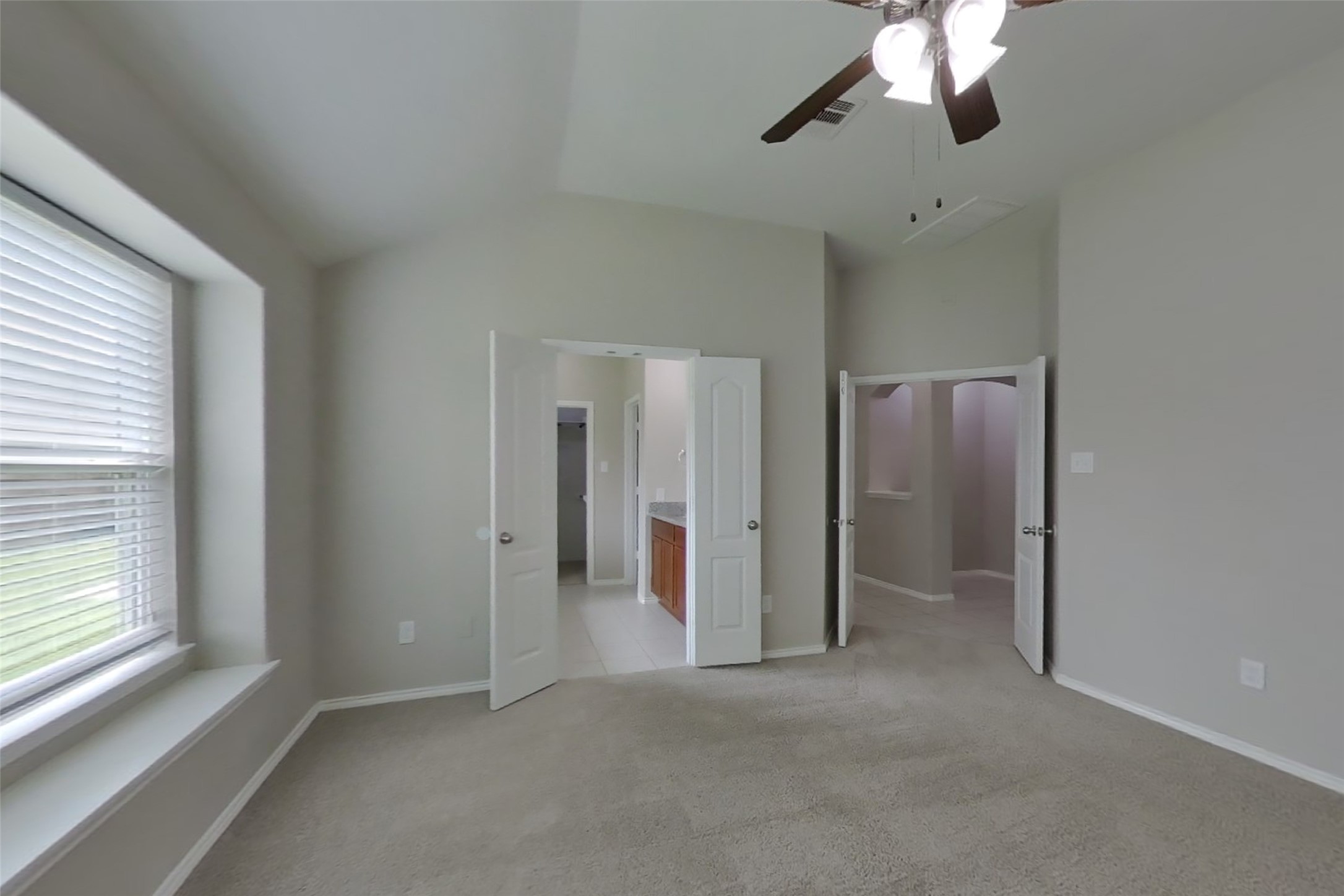 13702 Sun Bear Court Property Photo 6