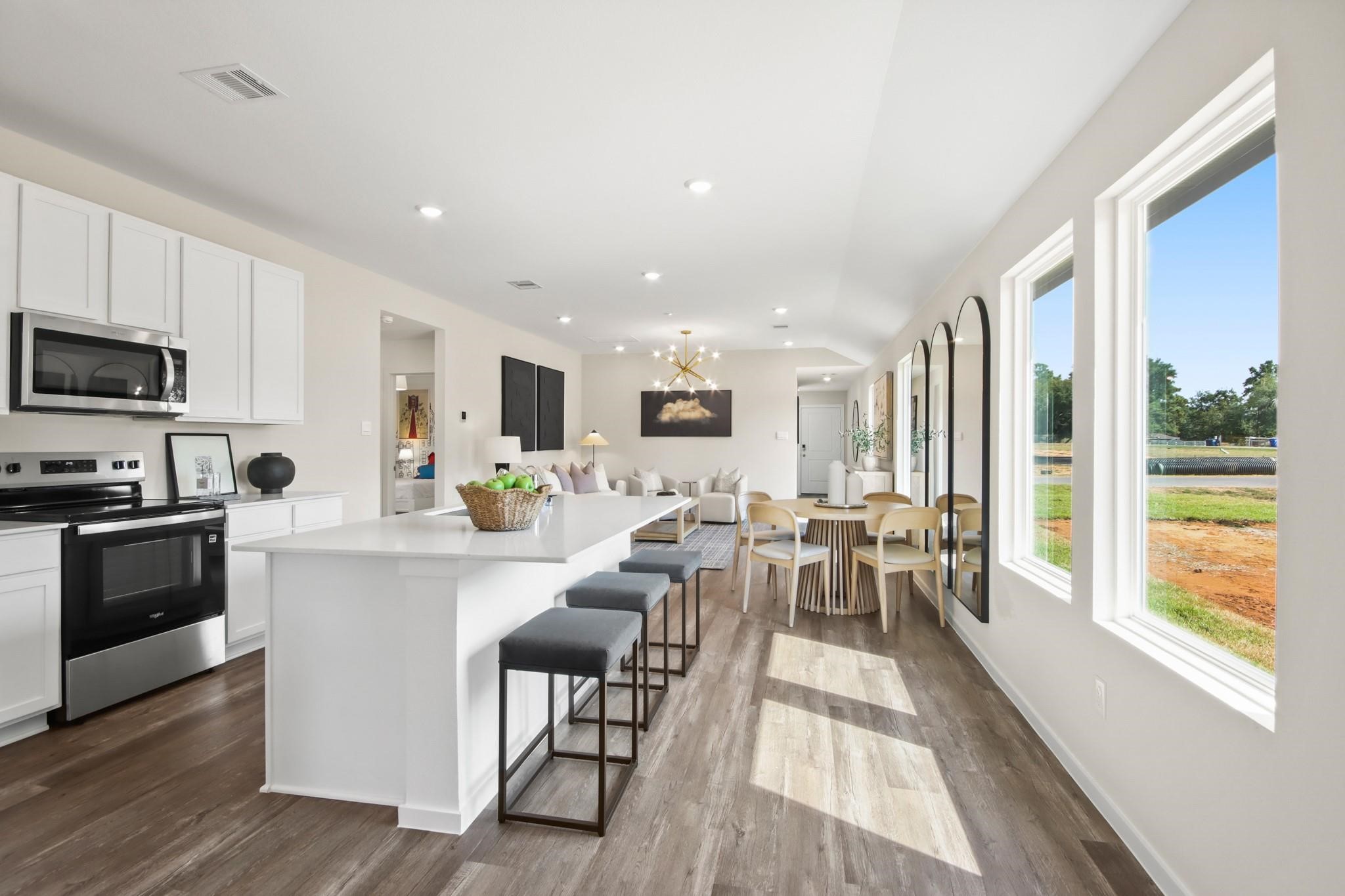 13034 Sorrento Bay Drive Property Photo 4