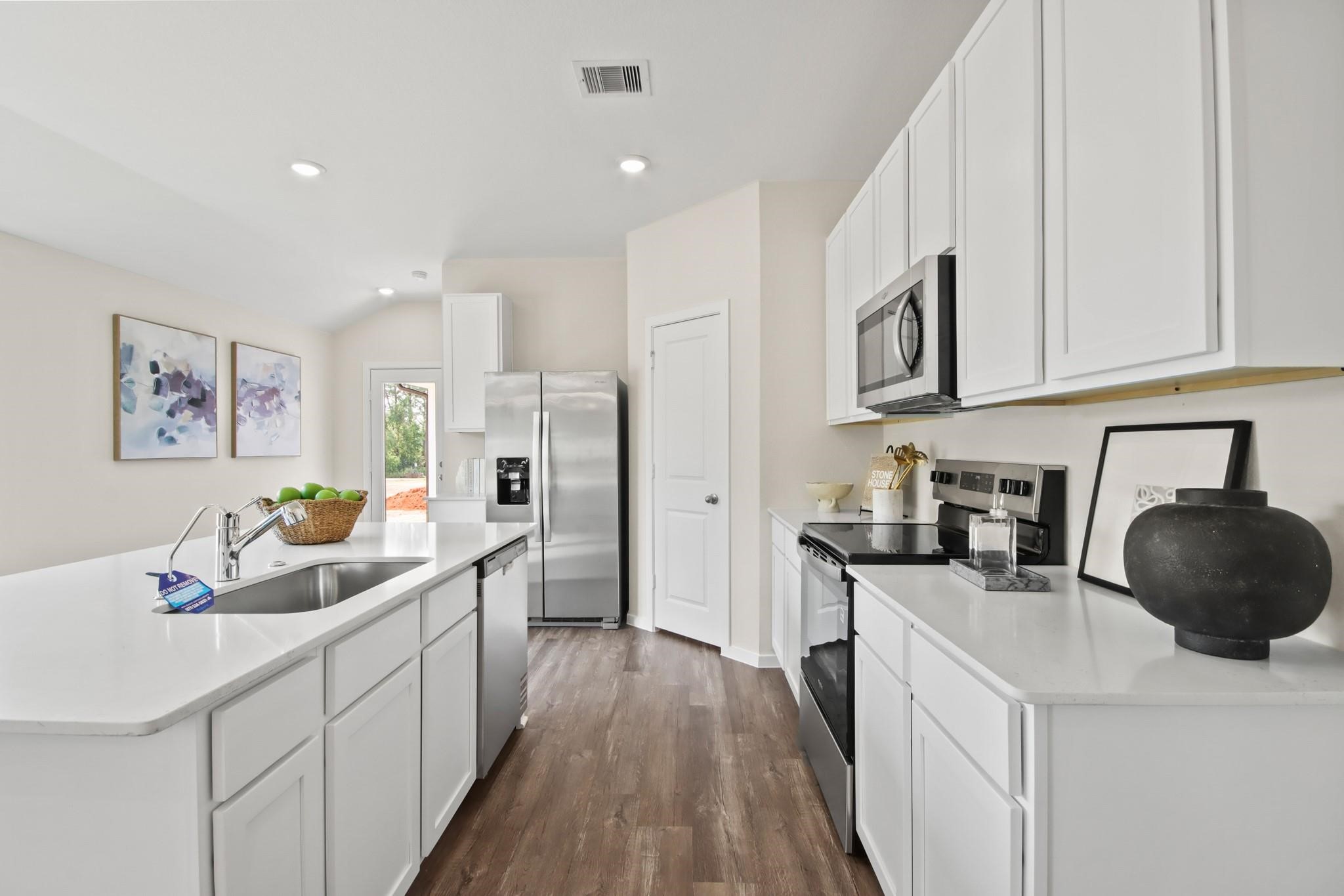 13034 Sorrento Bay Drive Property Photo 5