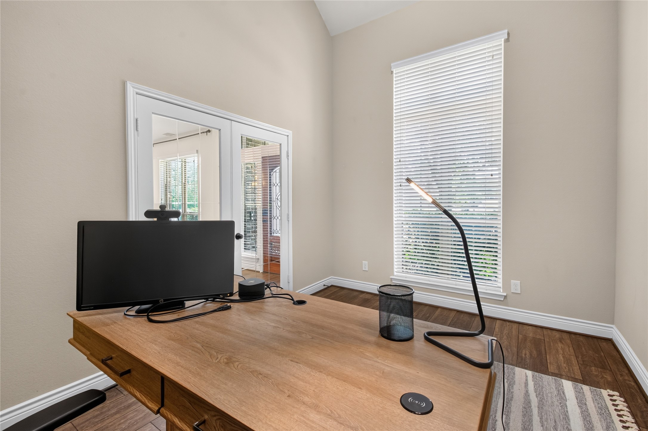 164 Deerfield Meadow Drive Property Photo 8