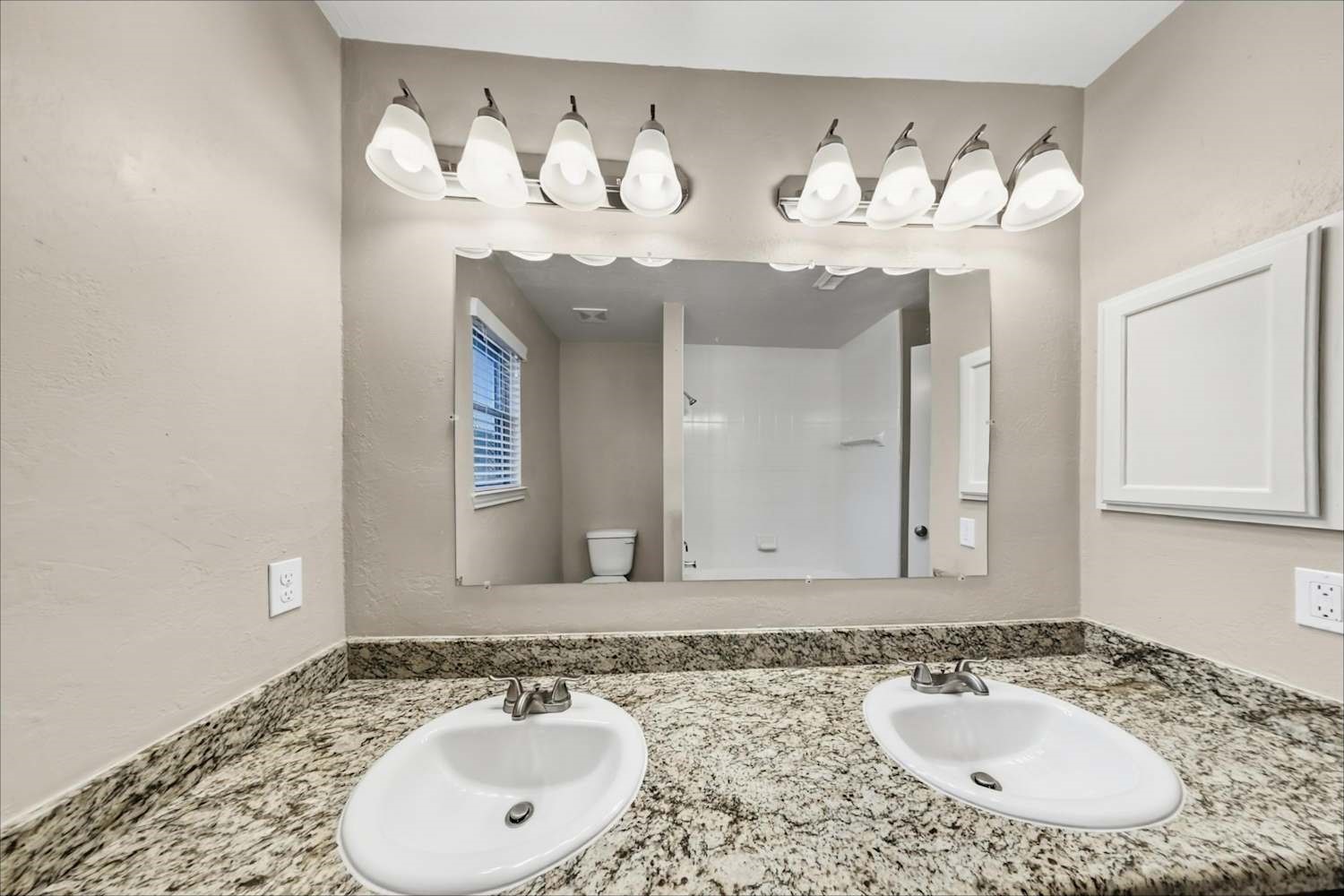 1011 Wentworth Drive Property Photo 16