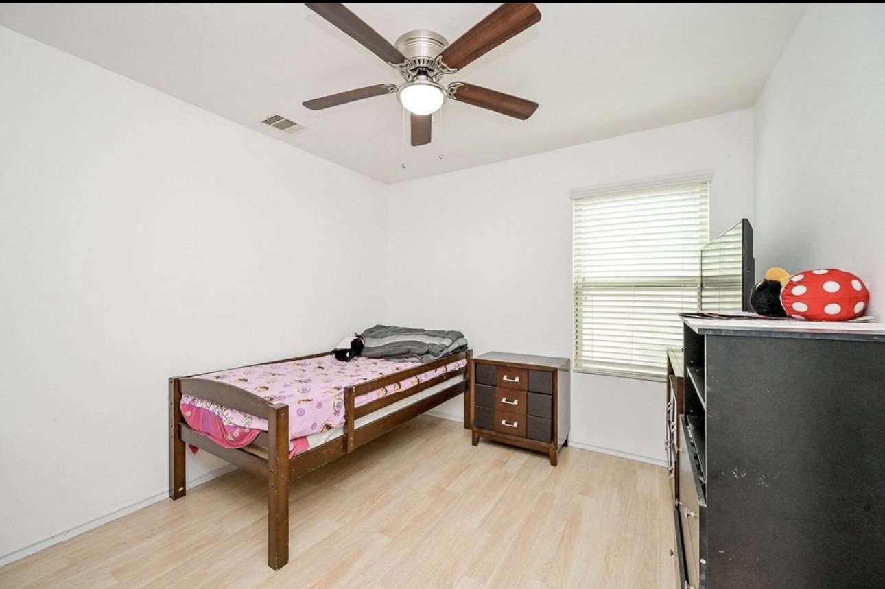 5519 Misted Jasmine Court Property Photo 17
