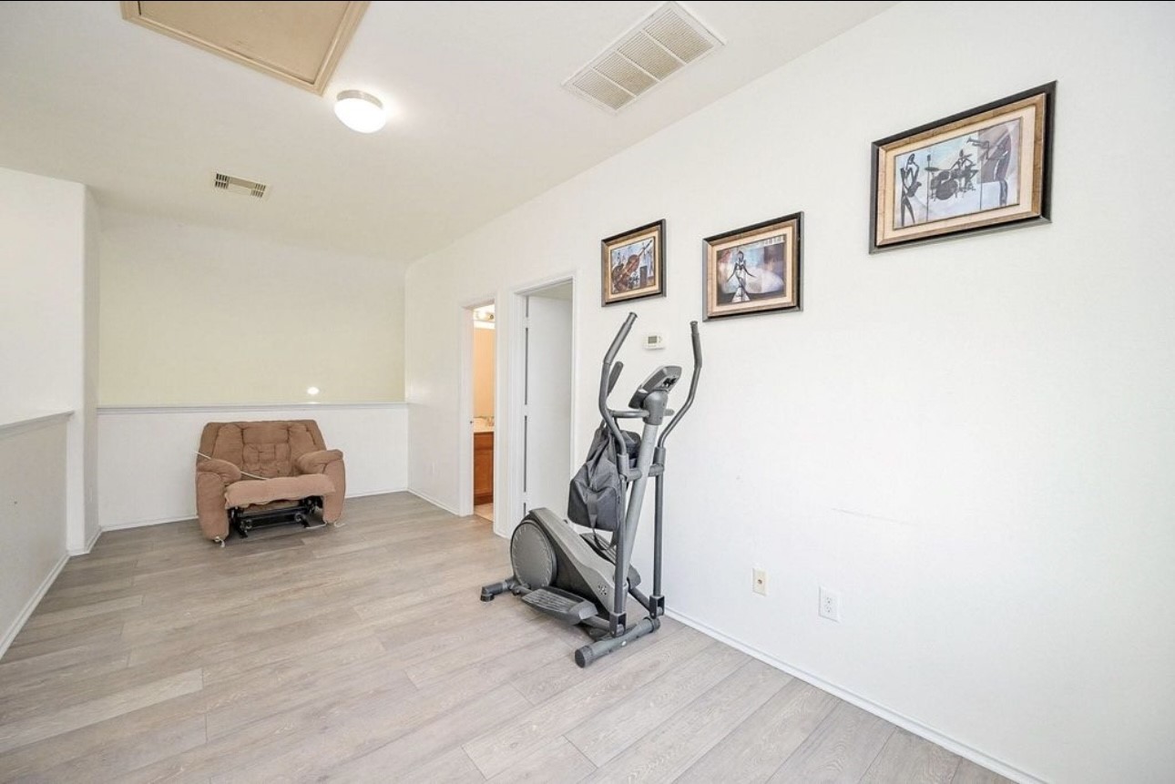 5519 Misted Jasmine Court Property Photo 19