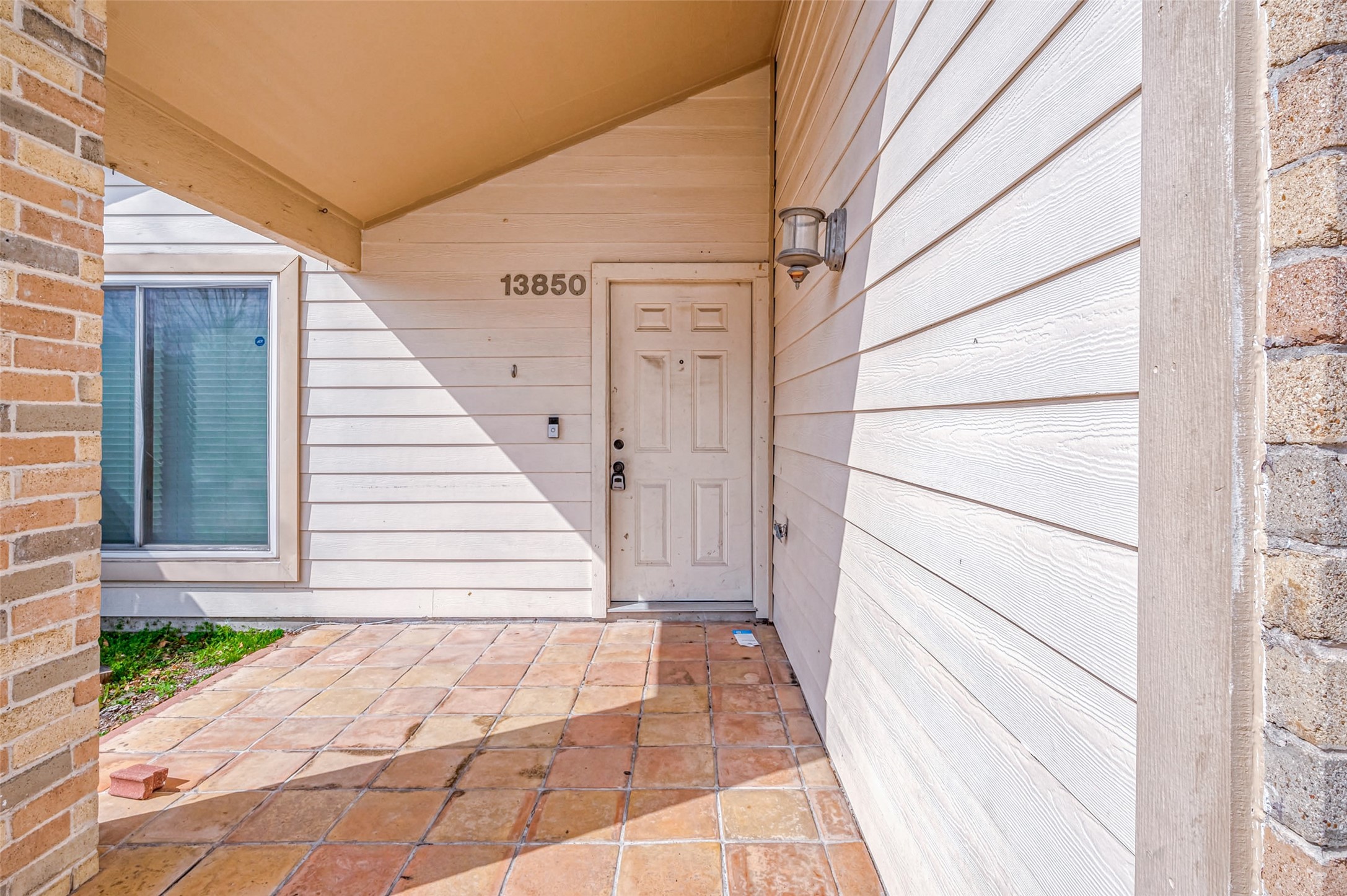 13850 Walnut Hollow Lane Property Photo 4