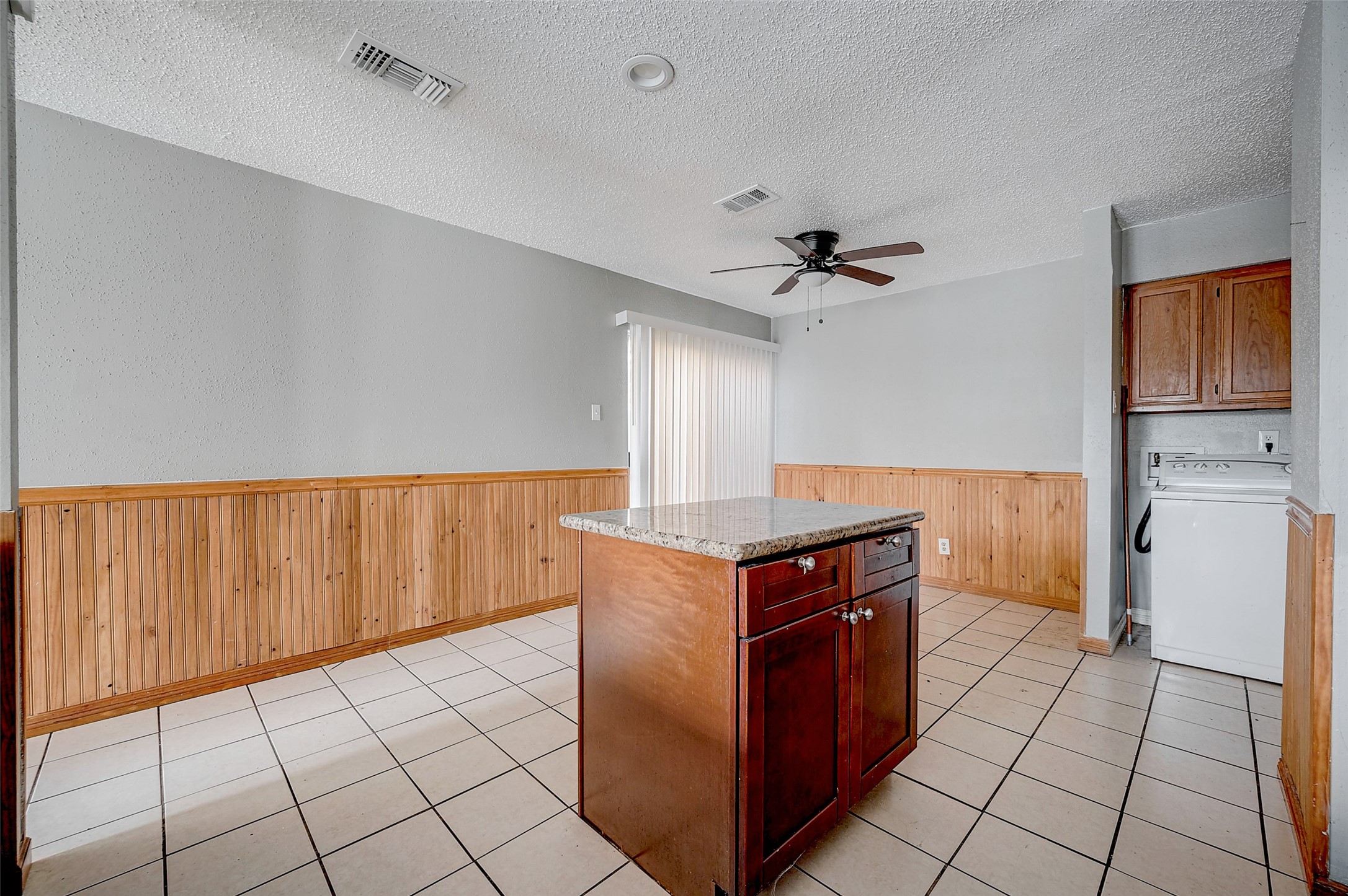 13850 Walnut Hollow Lane Property Photo 14