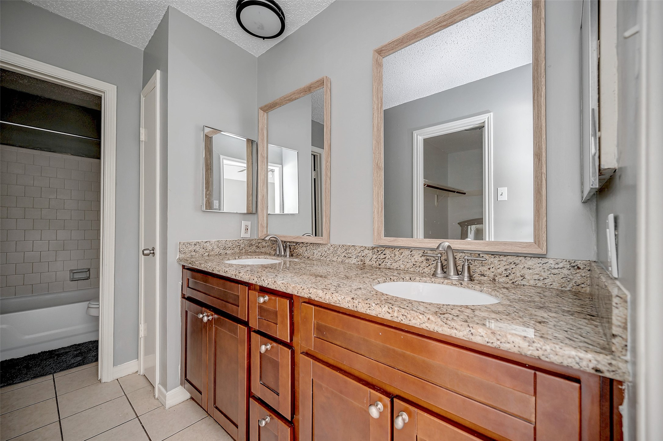 13850 Walnut Hollow Lane Property Photo 26