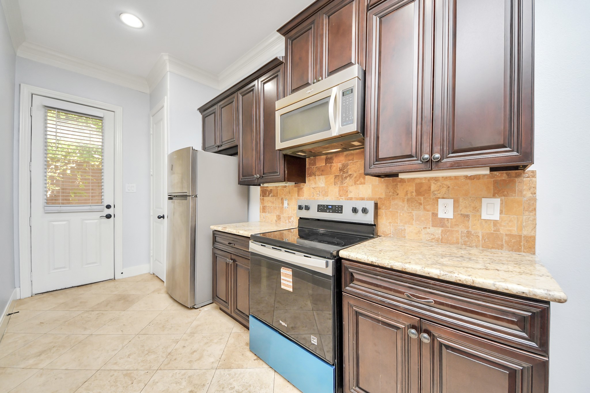 11045 Upland Forest Drive Property Photo 9