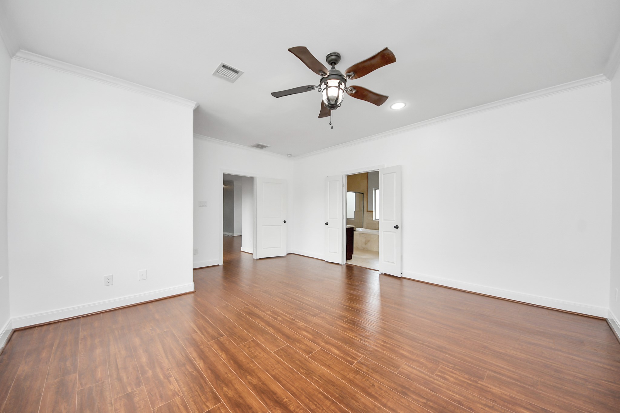 11045 Upland Forest Drive Property Photo 23
