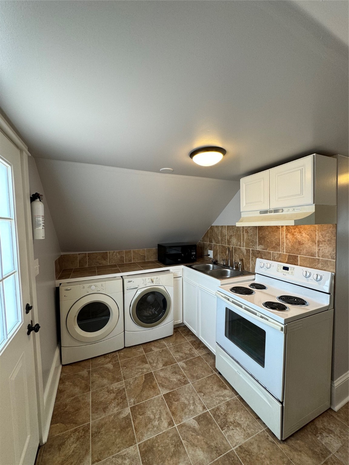 1012 12th Street Up Property Photo 6