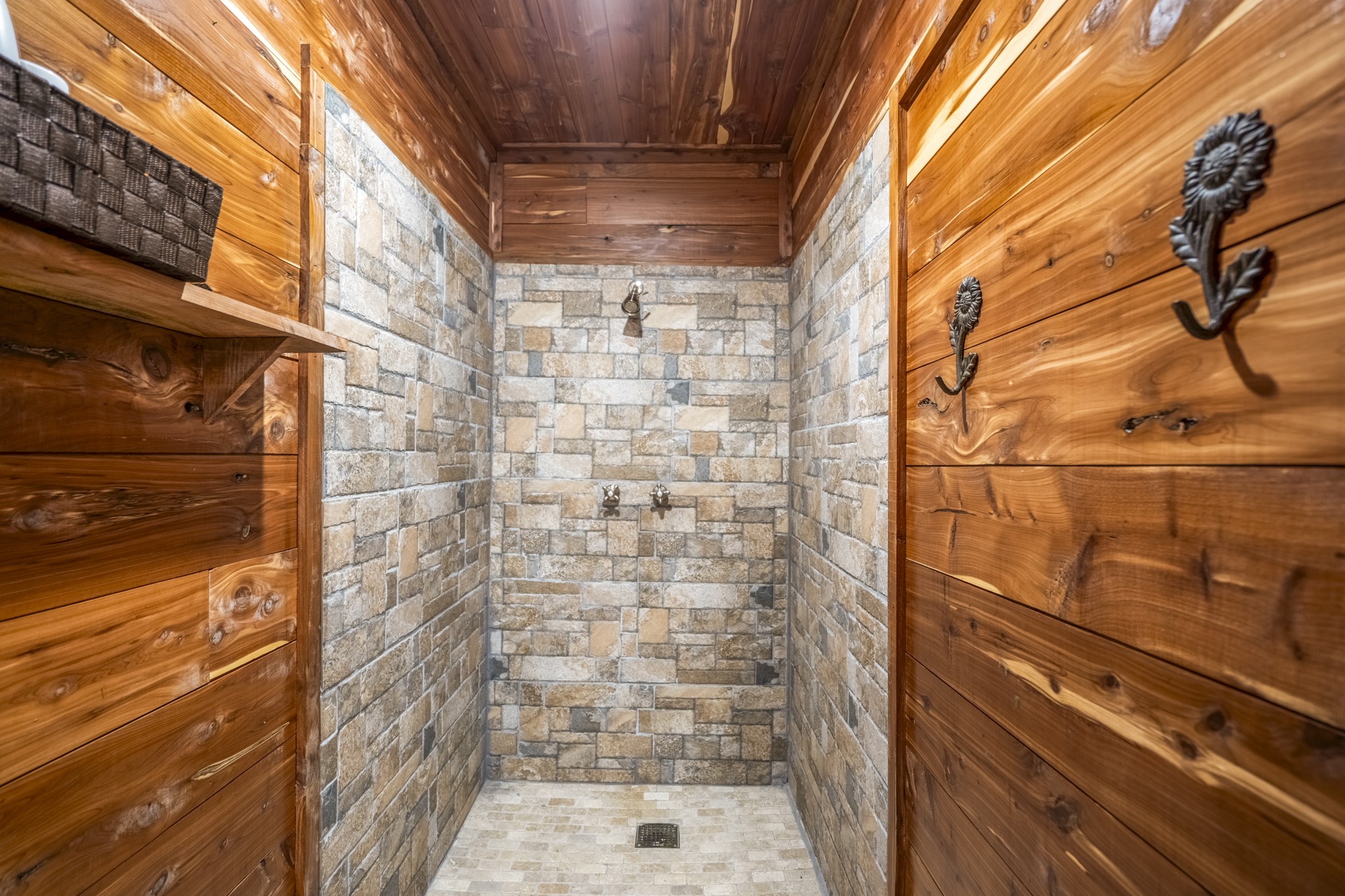 1320 Cr 2112 Property Photo 25