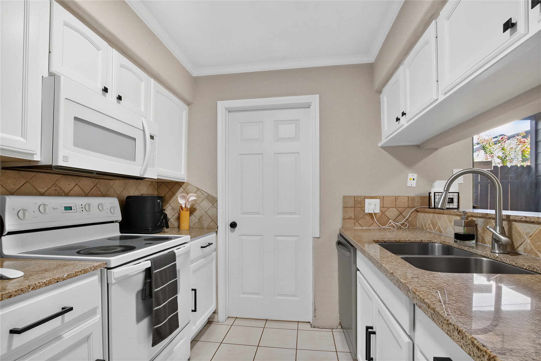 8020 Braesmain Drive 1705 Property Photo 19