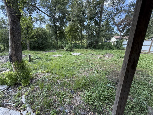 25775 Marella Drive Property Photo 3