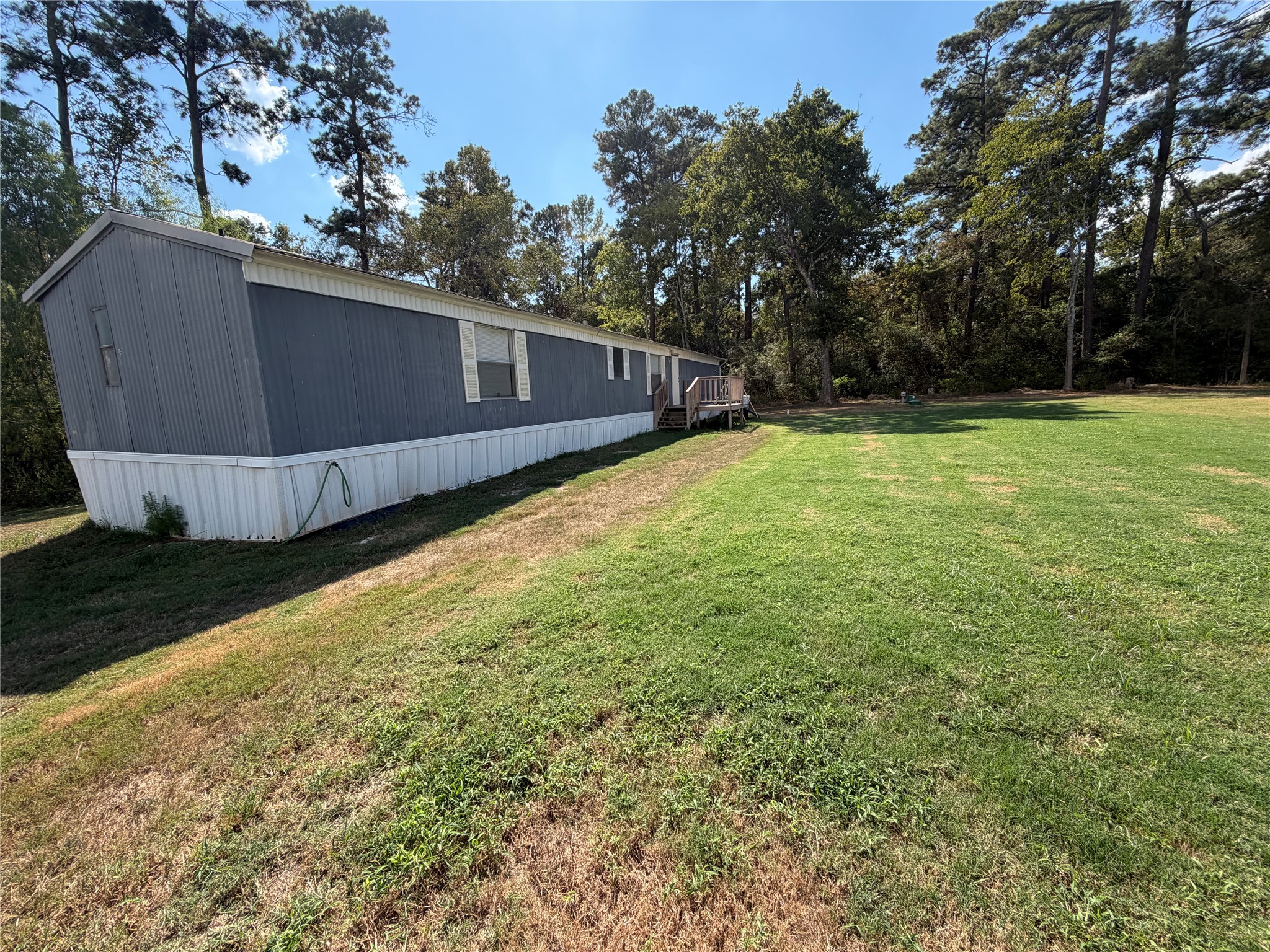 9598 Eloise Property Photo 1