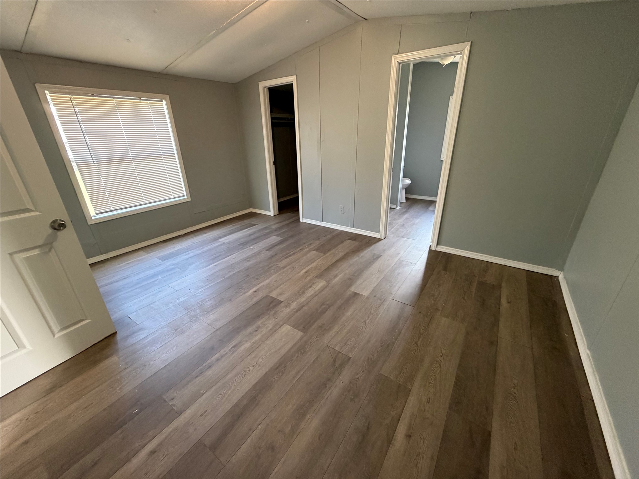9598 Eloise Property Photo 7