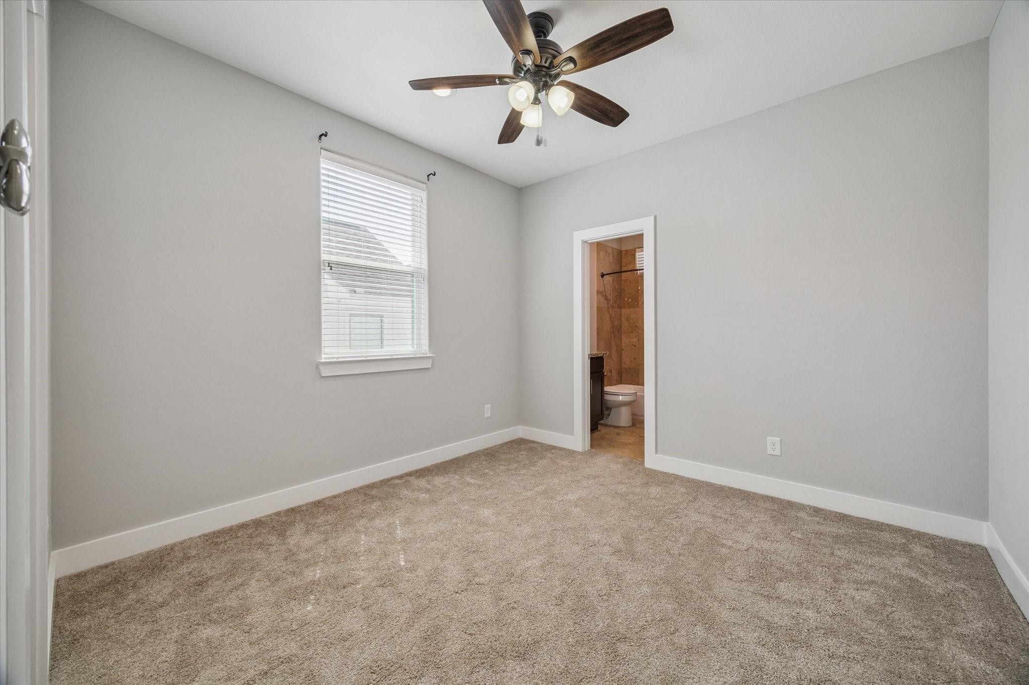 1544 W 23rd Street Property Photo 12