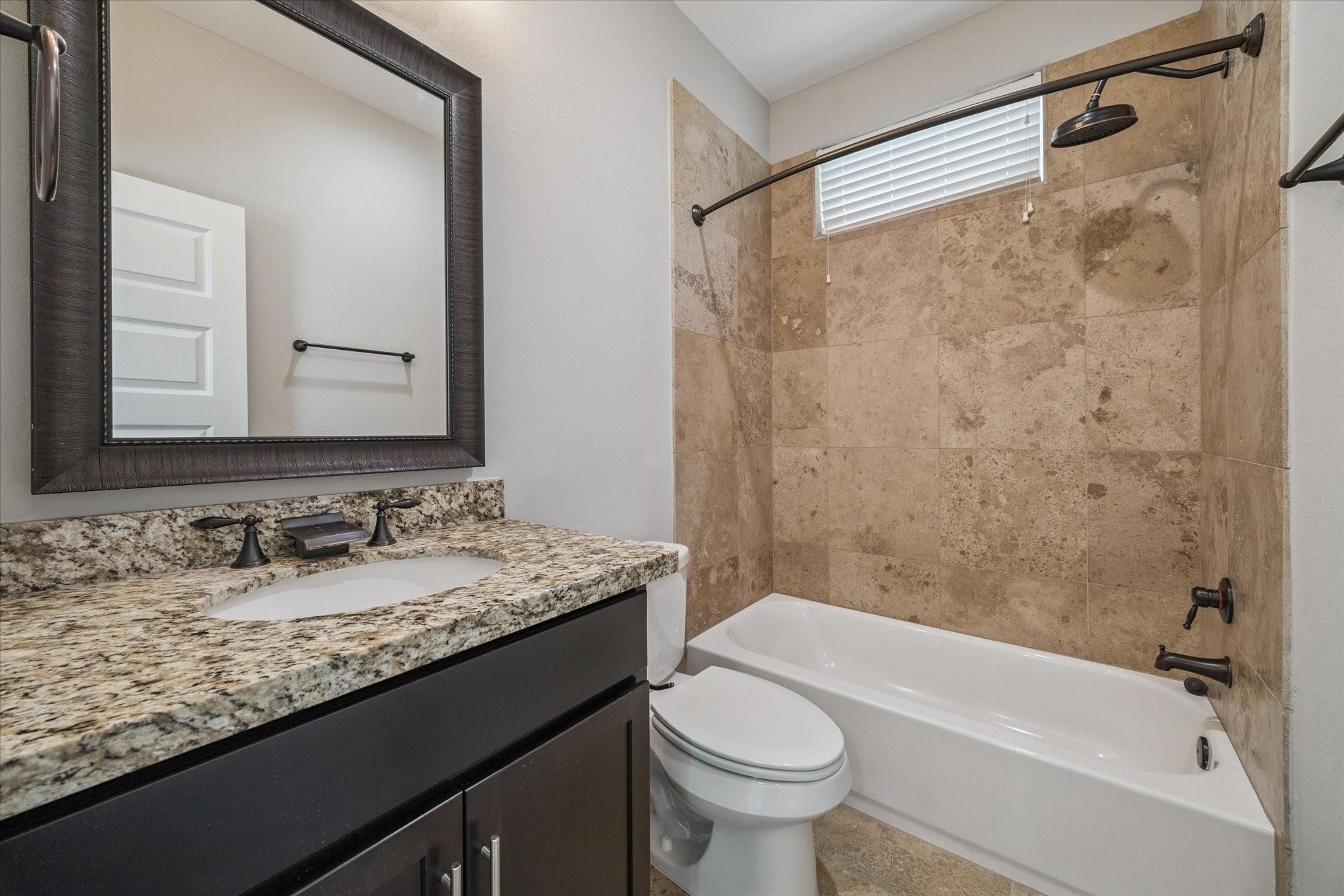 1544 W 23rd Street Property Photo 13