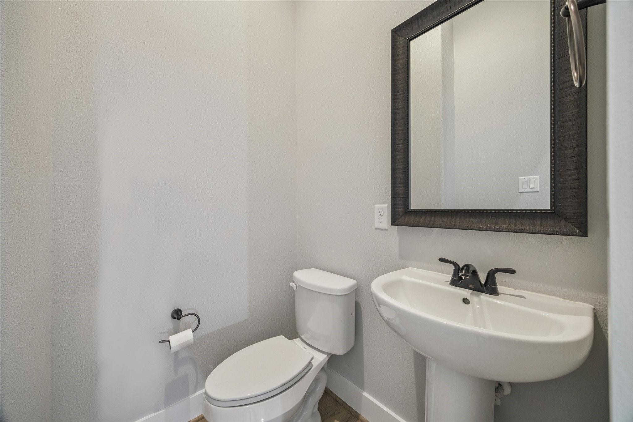 1544 W 23rd Street Property Photo 15