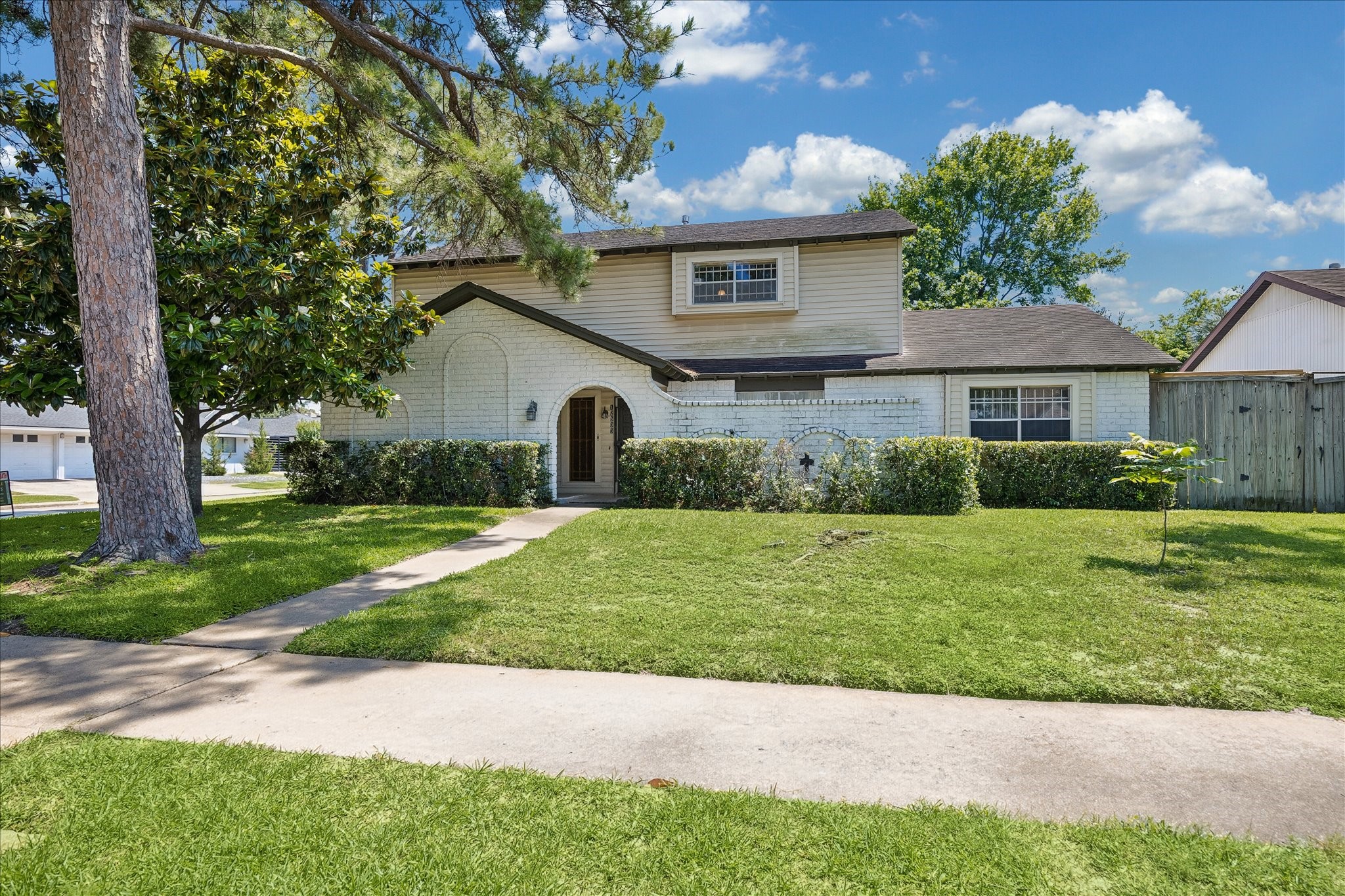 12503 Mooredale Lane Property Photo 6