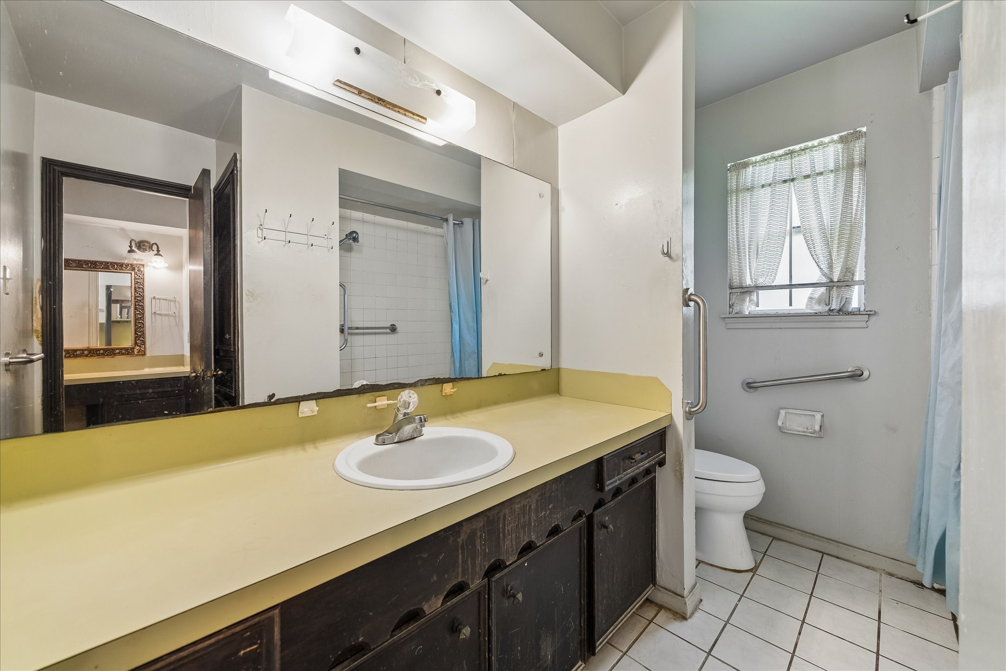 12503 Mooredale Lane Property Photo 28
