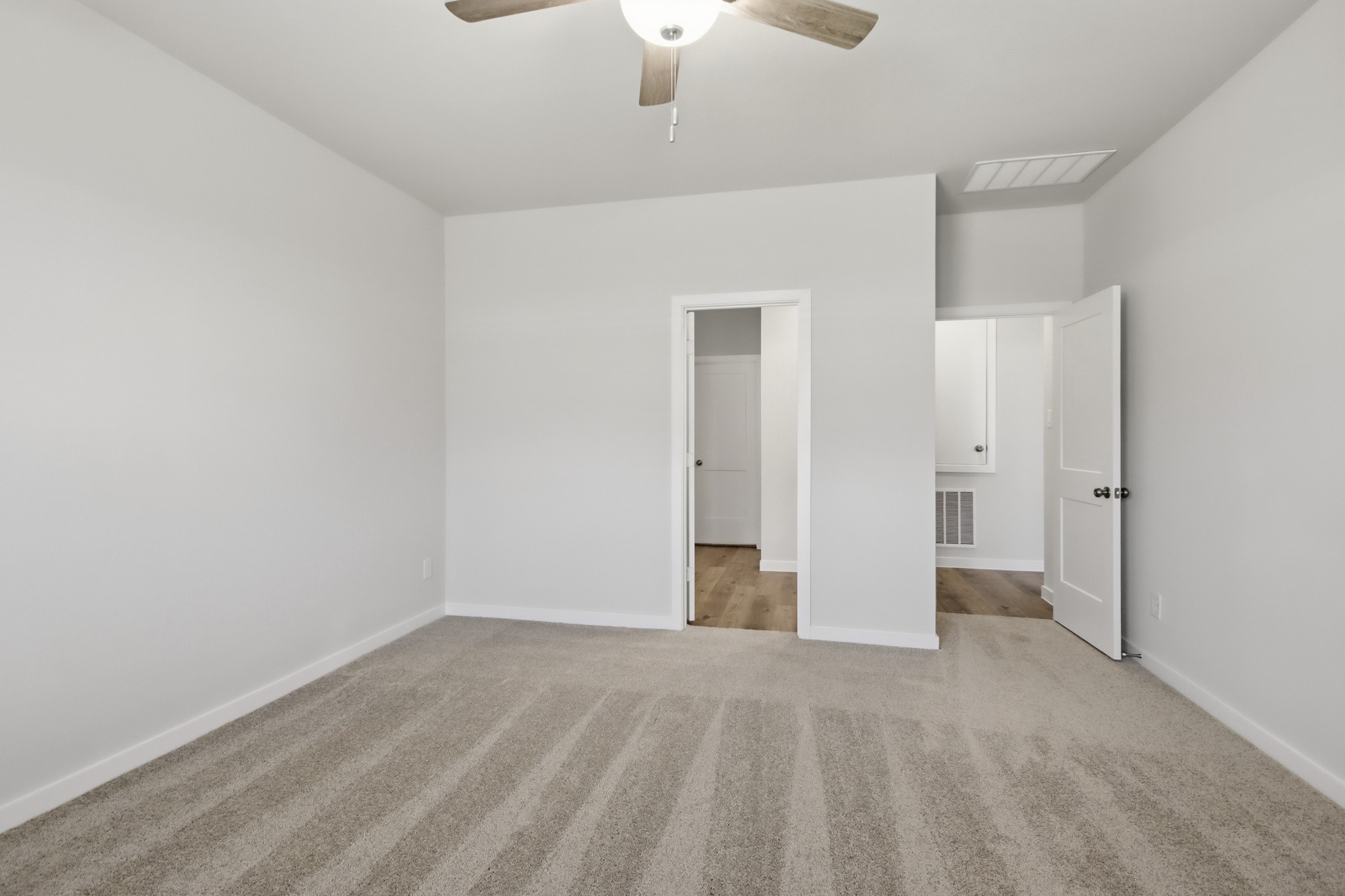 10643 Crockett Meadows Boulevard Property Photo 12