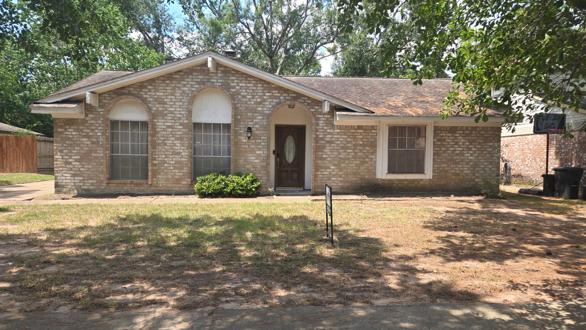 422 Skywood Drive Property Photo 1