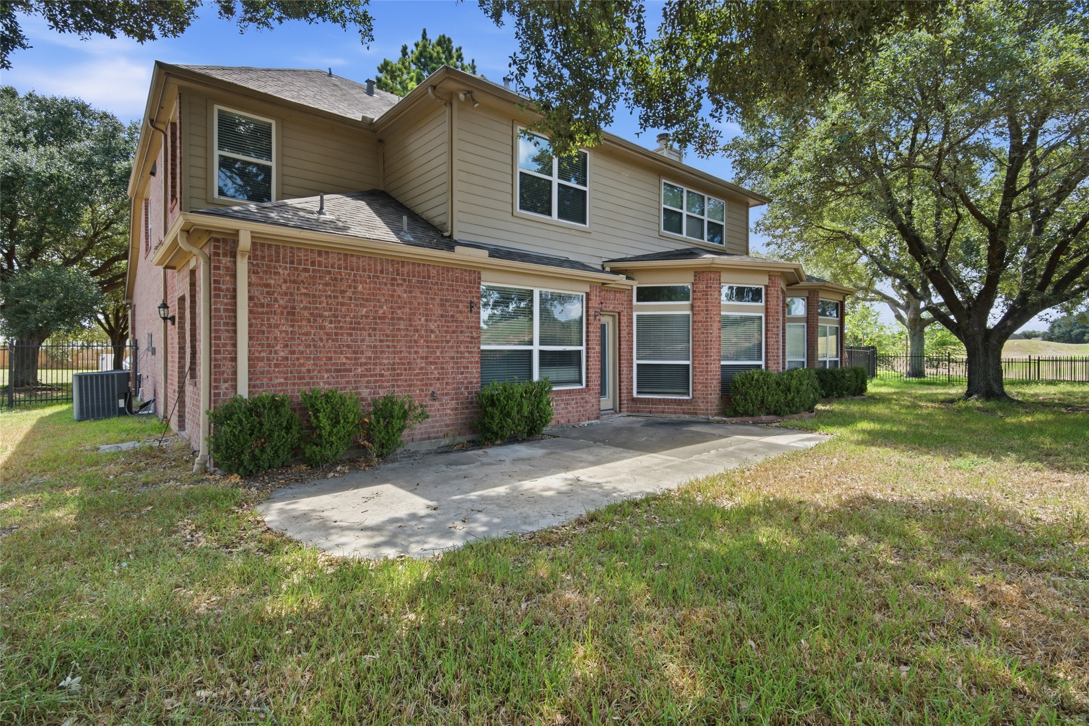 11602 Canyon Mills Drive Property Photo 29