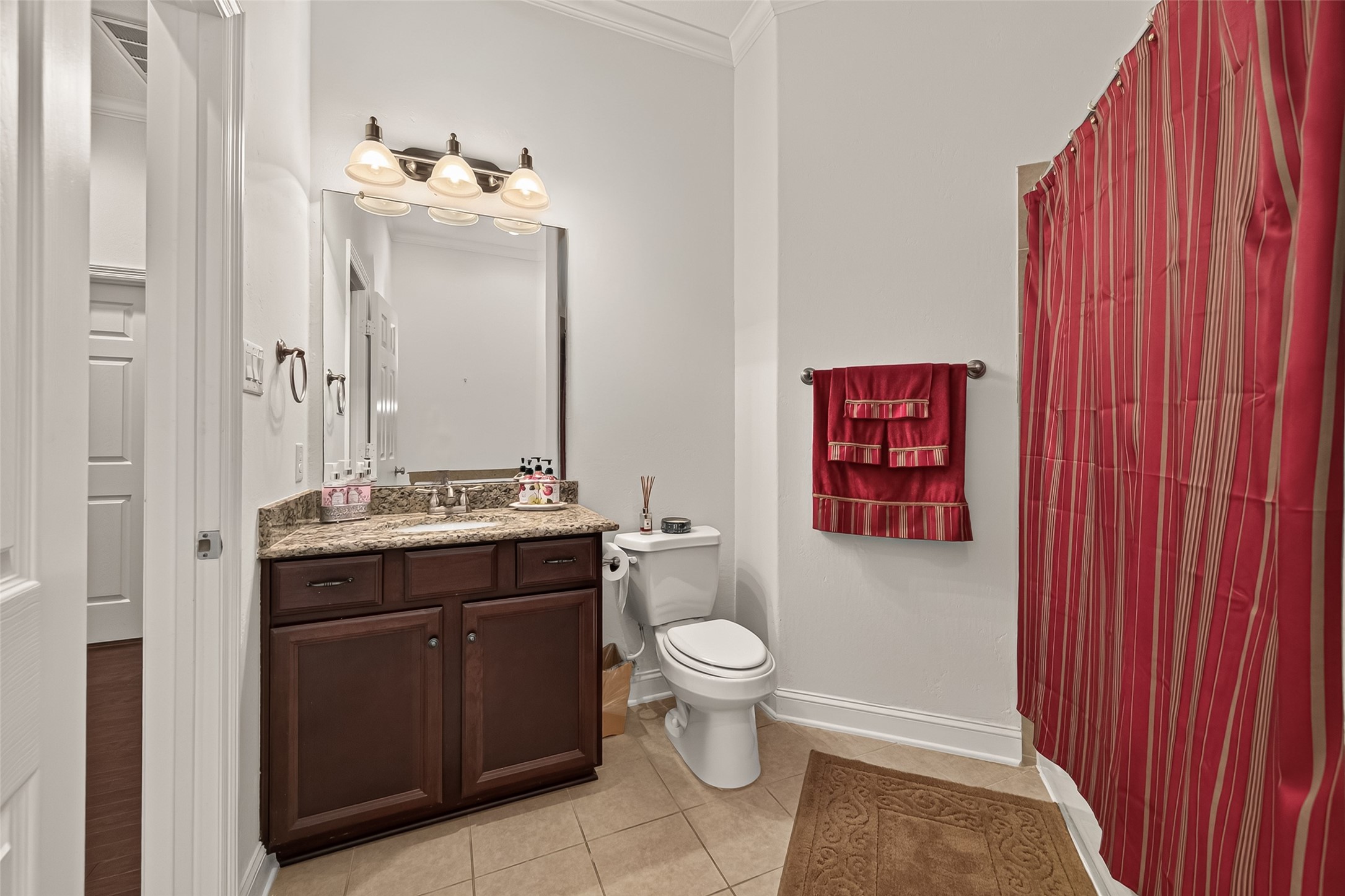 18622 Yorkshire Manor Ct Property Photo 33