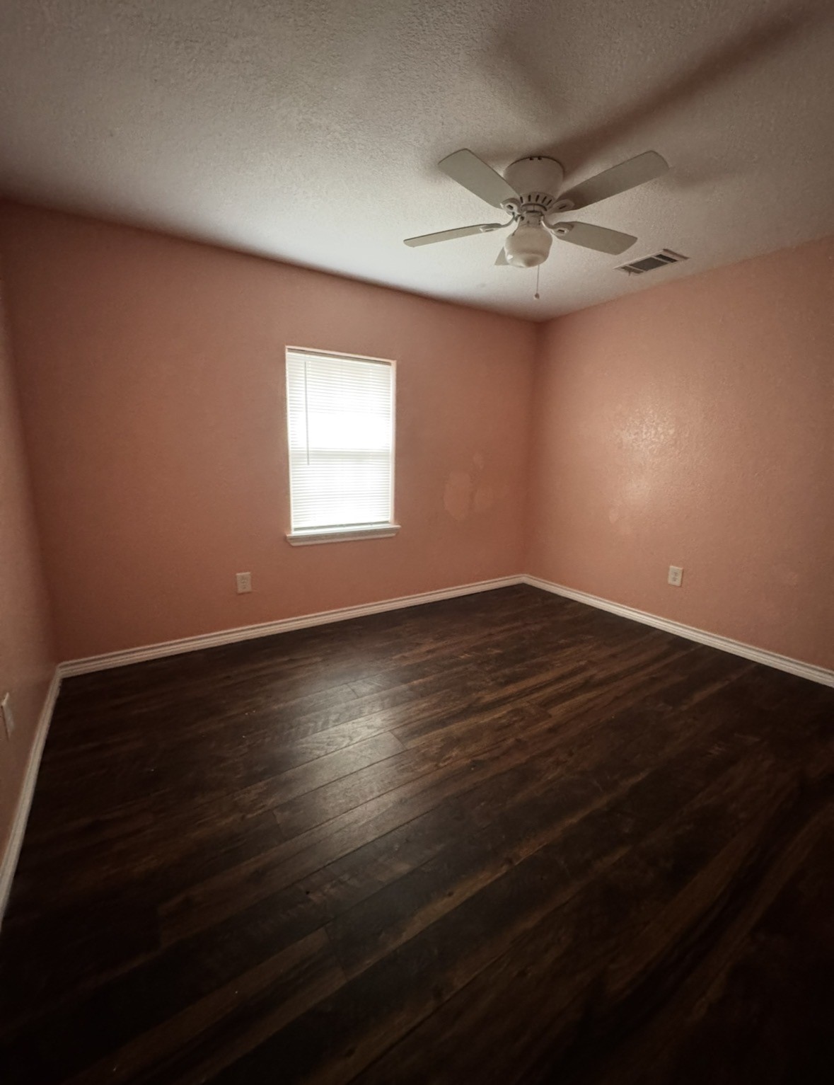 709 Matthews Street Property Photo 10