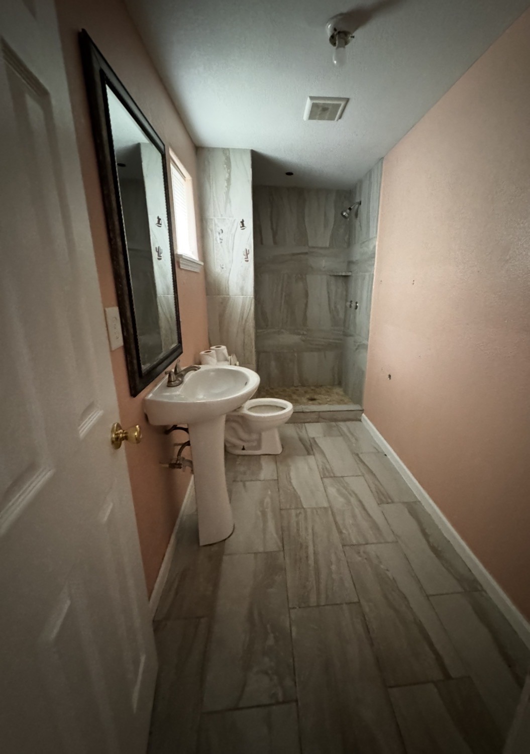 709 Matthews Street Property Photo 11