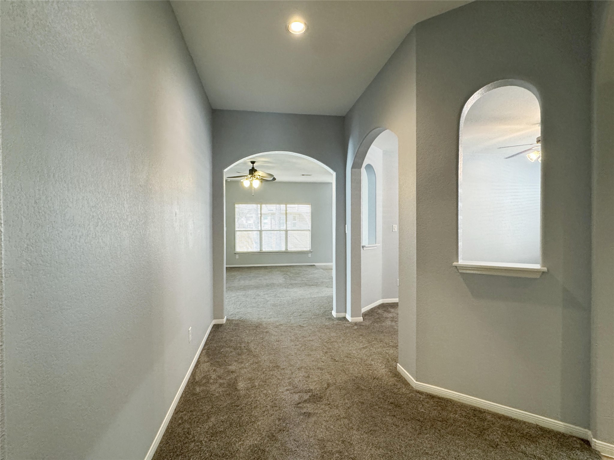 1050 Forest Haven Court Property Photo 3