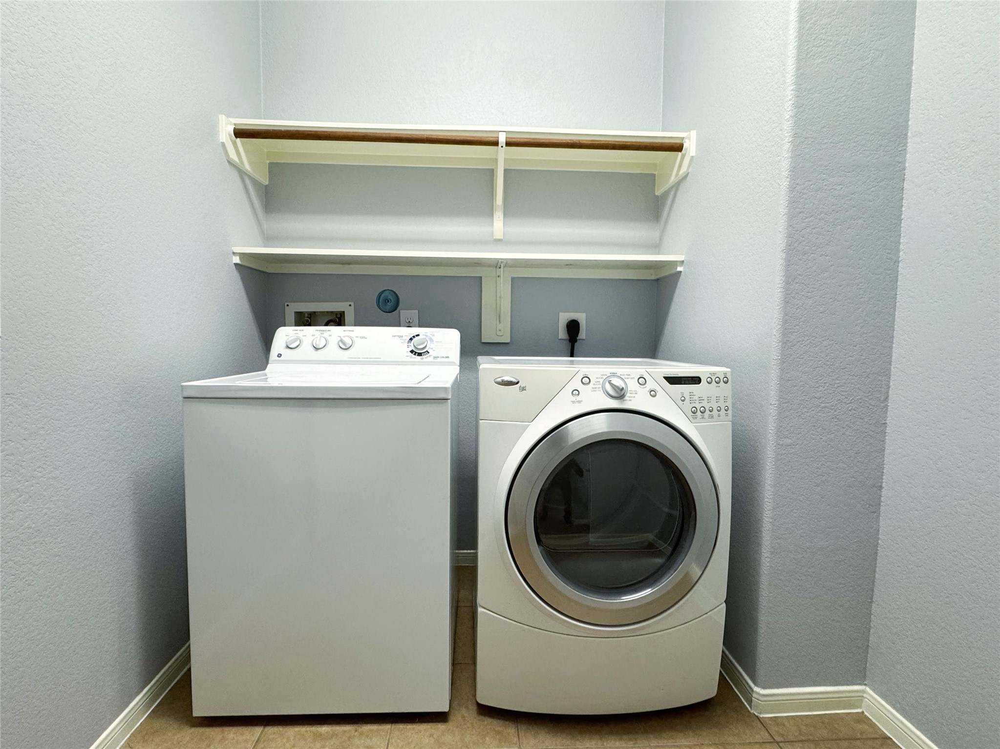 1050 Forest Haven Court Property Photo 9