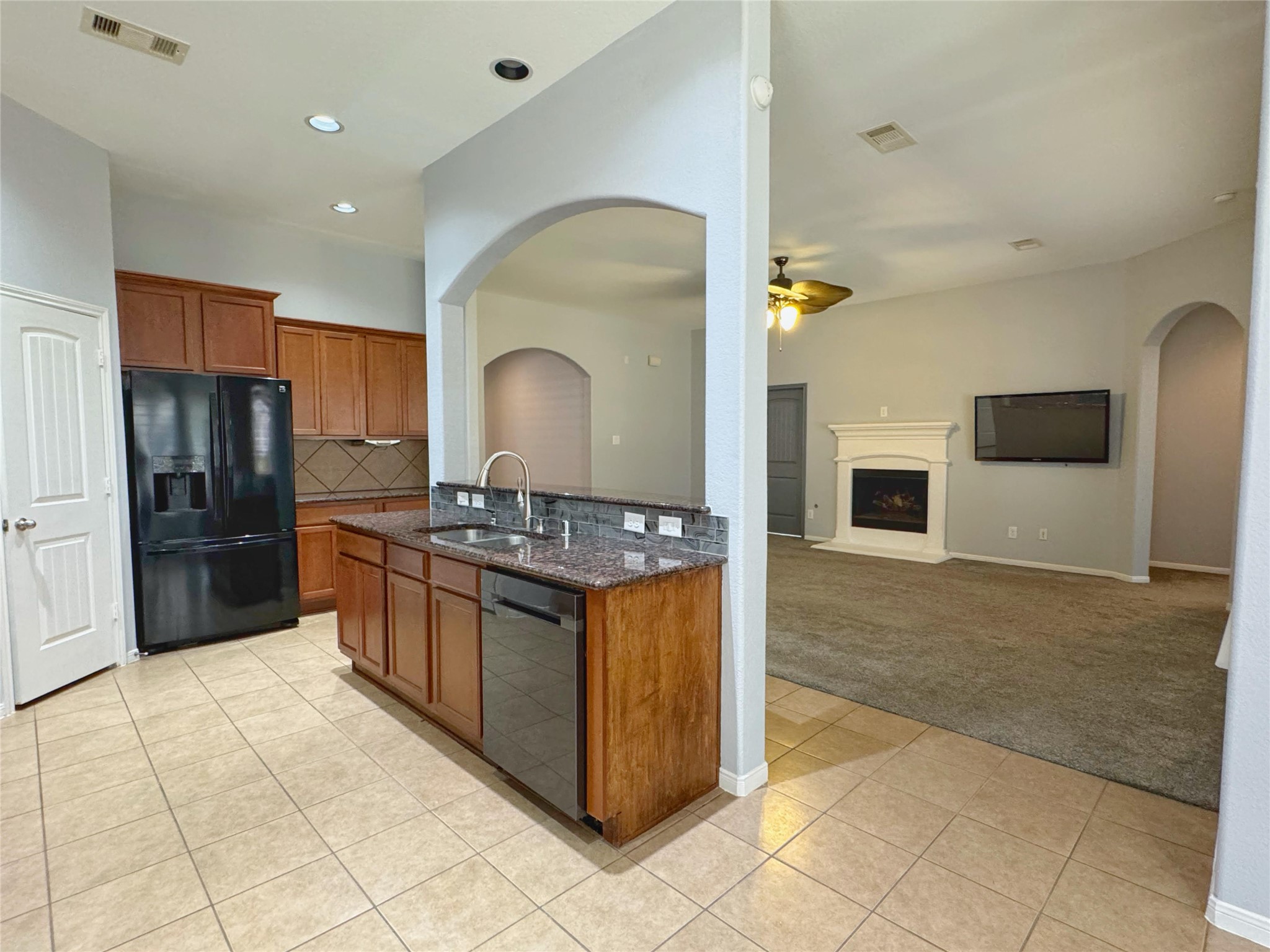 1050 Forest Haven Court Property Photo 11