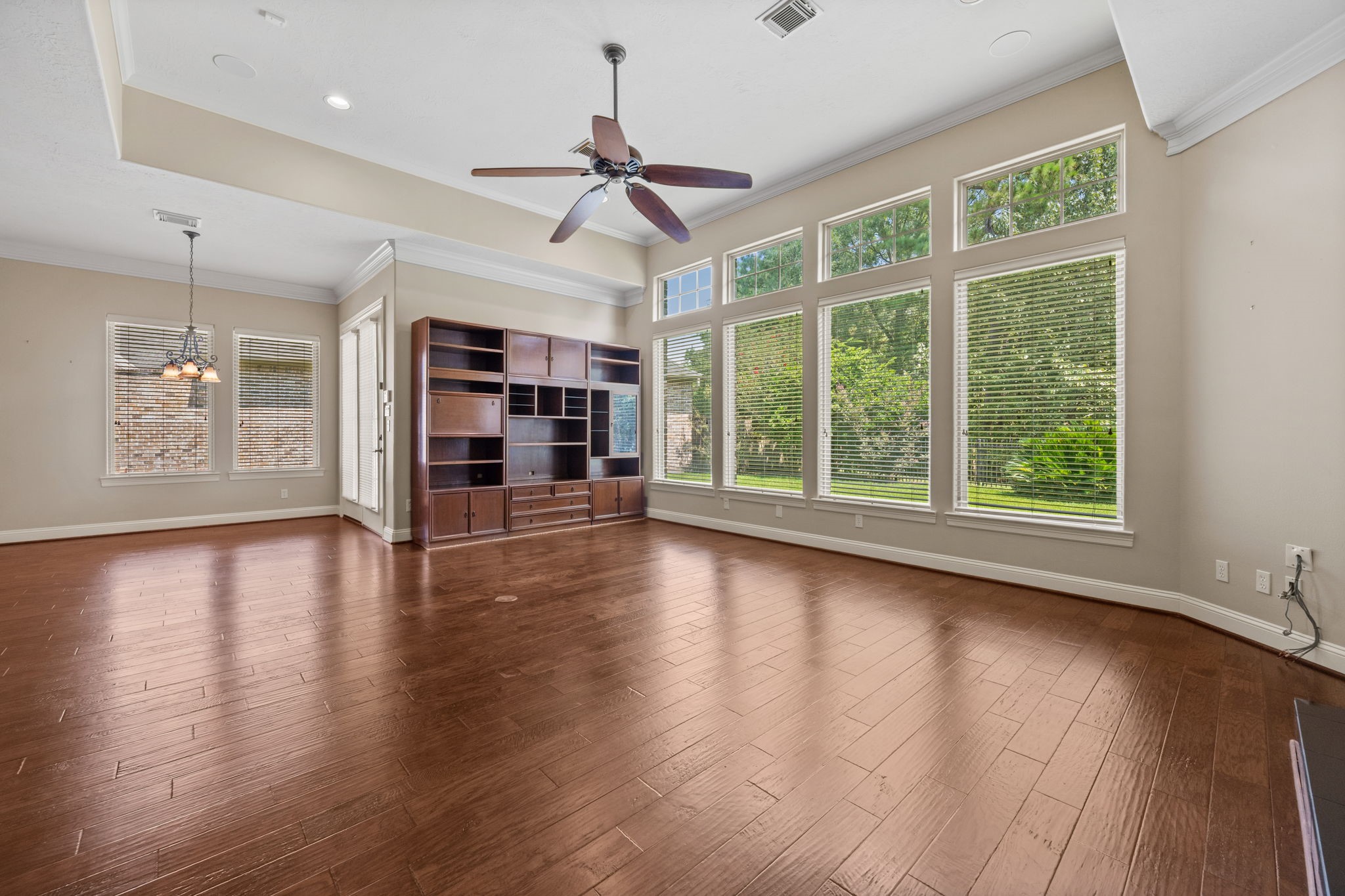 5523 Regal Landing Drive Property Photo 18