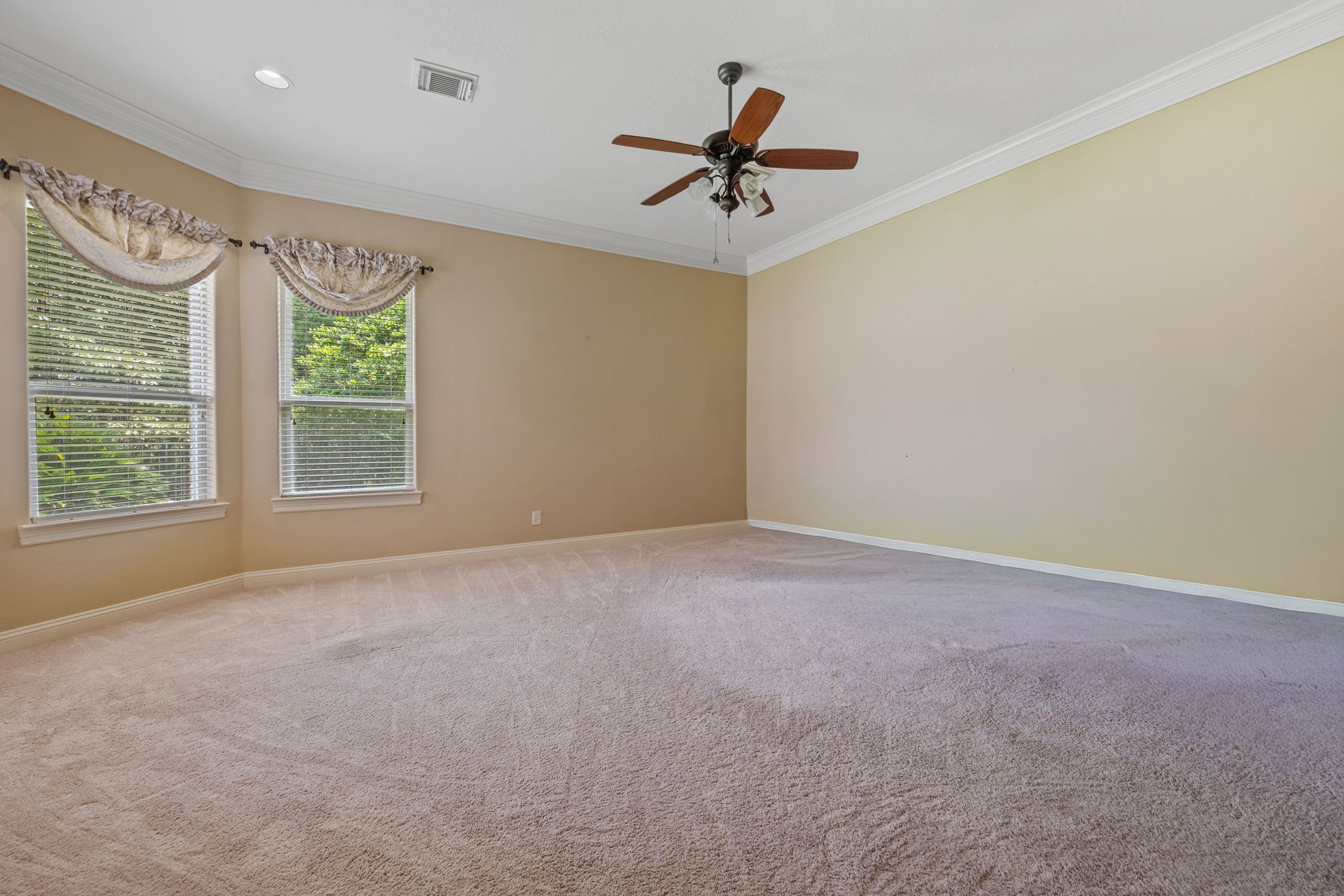 5523 Regal Landing Drive Property Photo 19