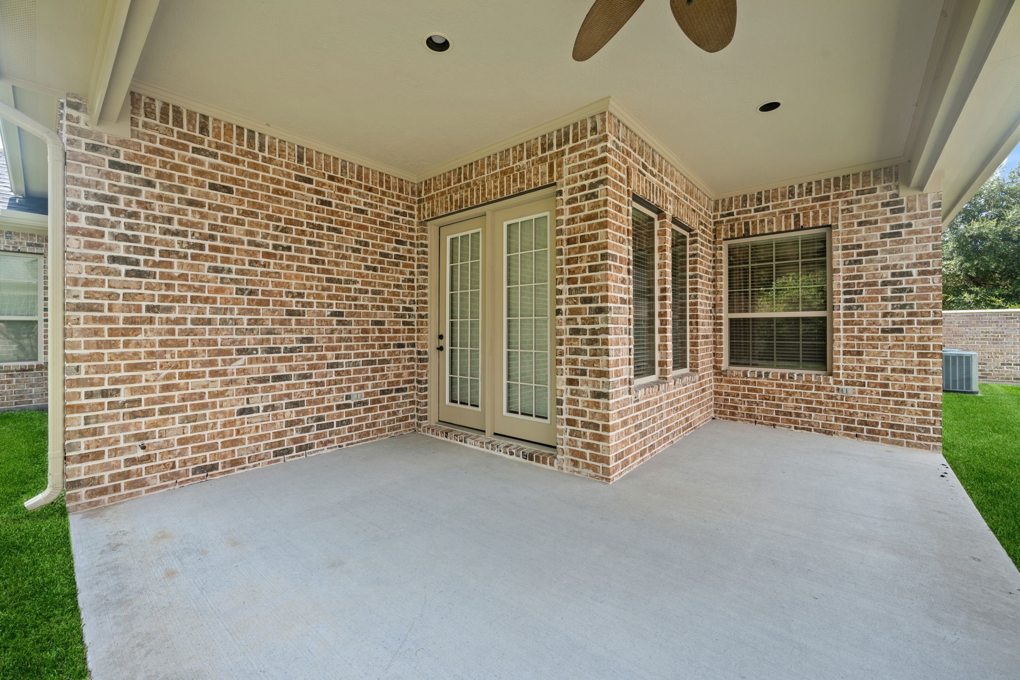 5523 Regal Landing Drive Property Photo 28