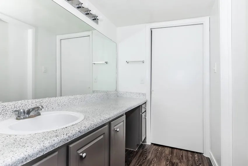 4400 Memorial Drive 32-2236 Property Photo 18