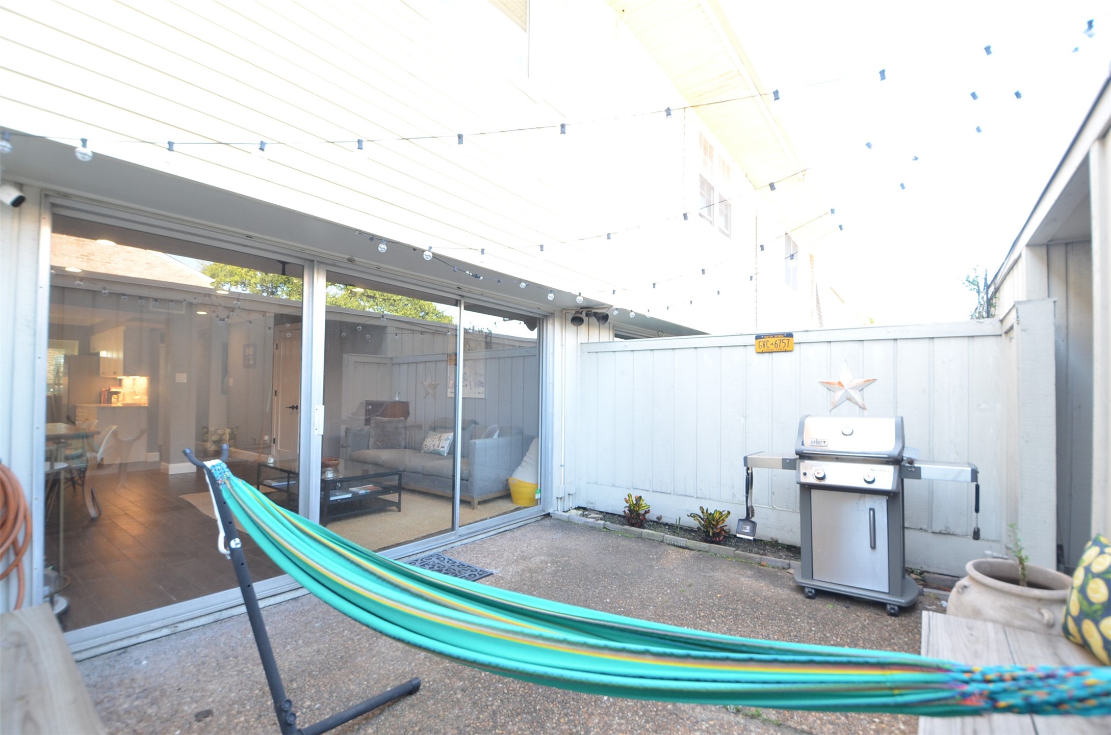 6310 Chevy Chase Drive 5 Property Photo 10
