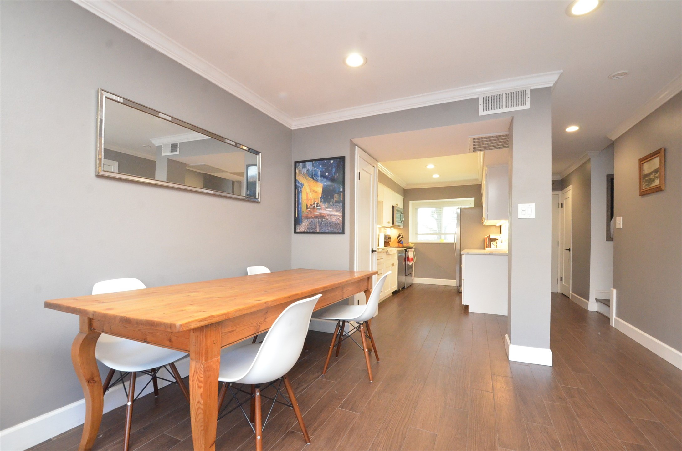 6310 Chevy Chase Drive 5 Property Photo 17