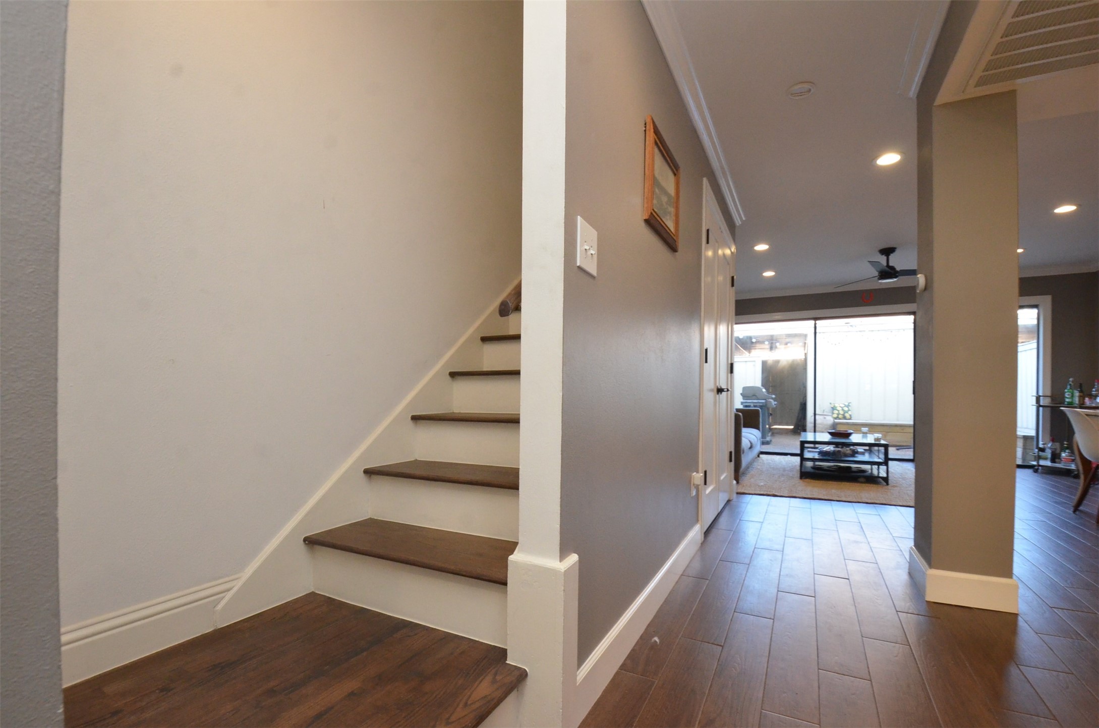 6310 Chevy Chase Drive 5 Property Photo 26