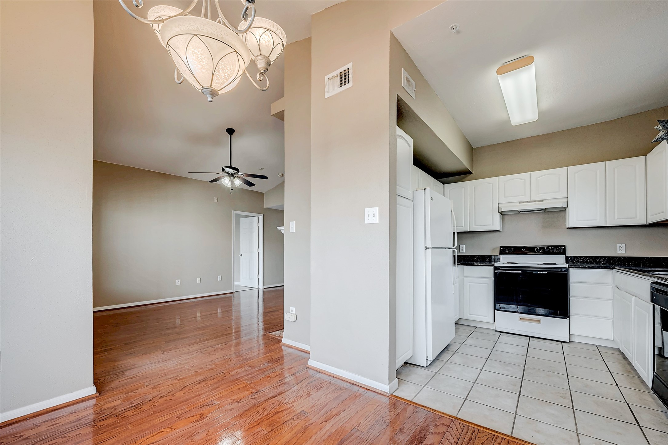 1330 Old Spanish Trail 7307 Property Photo 10
